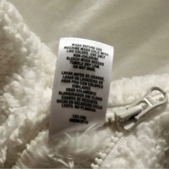 Carters1 Pc  Warm Winter Suit 3 Mo With Hood - Picture 7 of 8